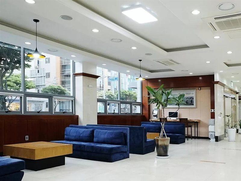 Jeju Parkside Tourist Hotel Buitenkant foto