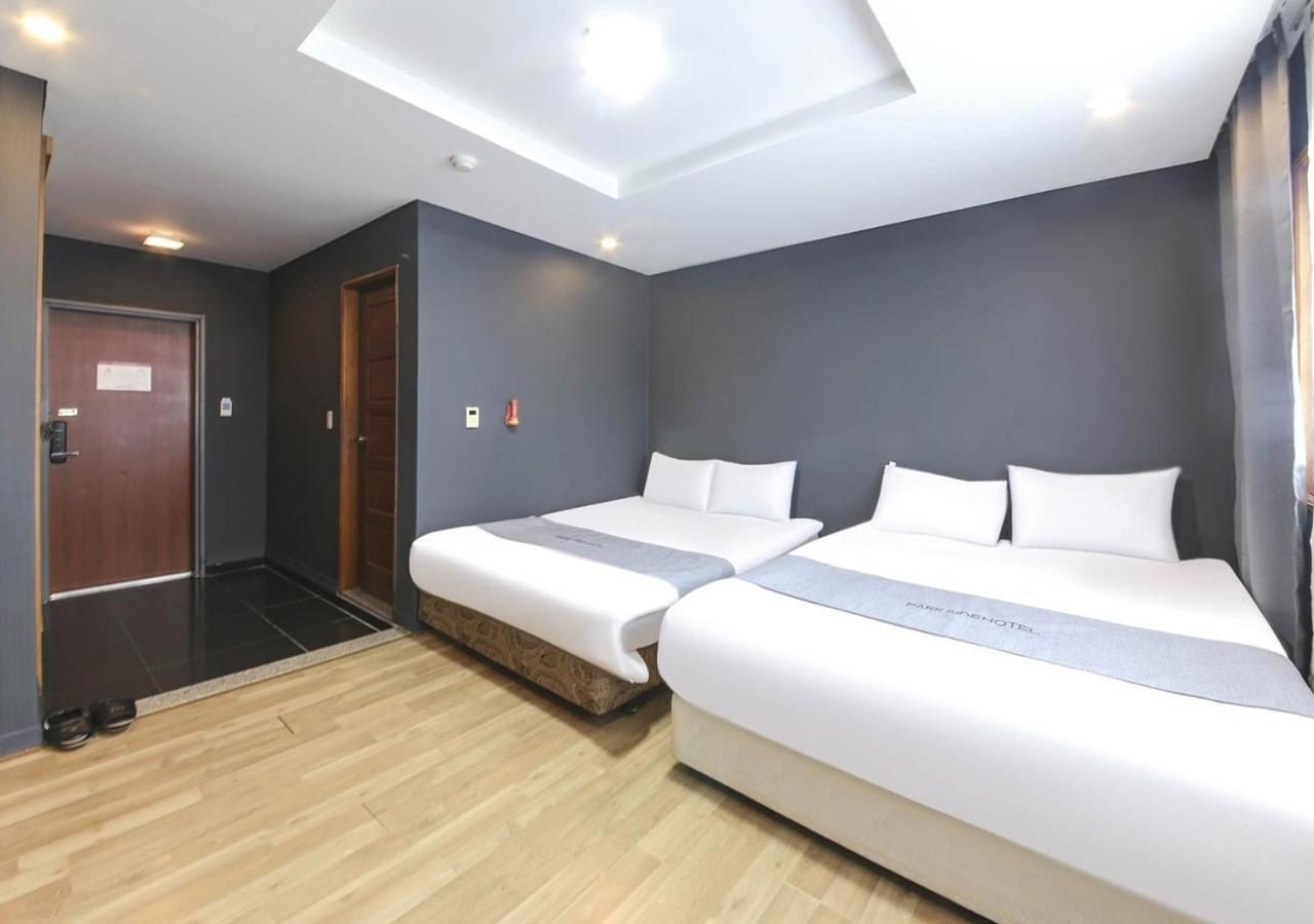Jeju Parkside Tourist Hotel Buitenkant foto