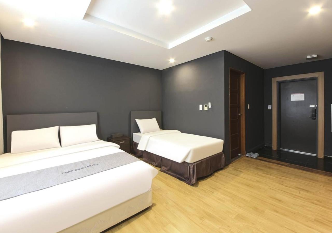 Jeju Parkside Tourist Hotel Buitenkant foto